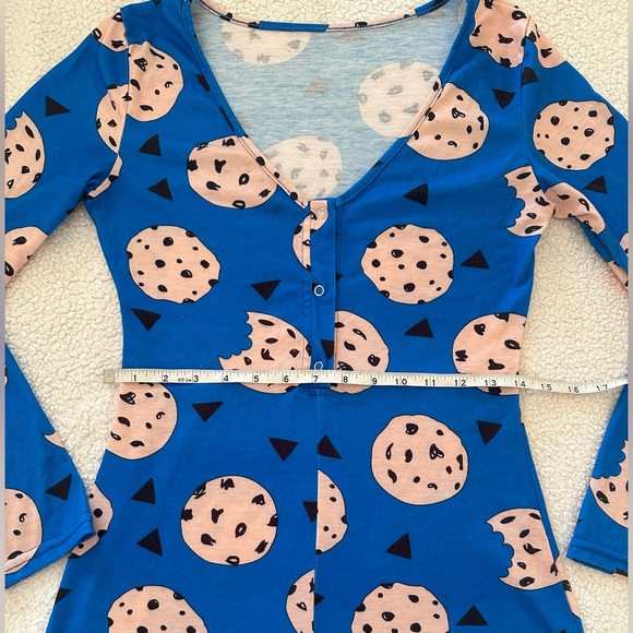 Blue Cookie Monster 🍪 Sleepwear Romper / size small - Picture 6 of 9